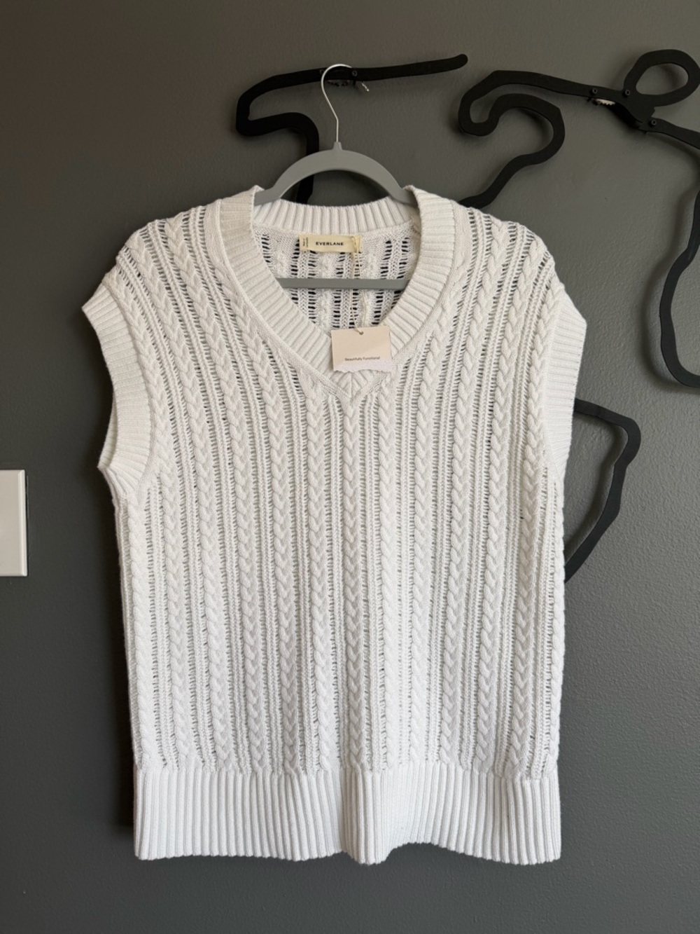 NWT Everlane White Cable Knit V-Neck Vest Size Small Organic Cotton